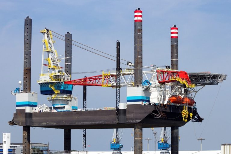 Lift Boat for Sale or Charter Jack Up Barge Sale Charter